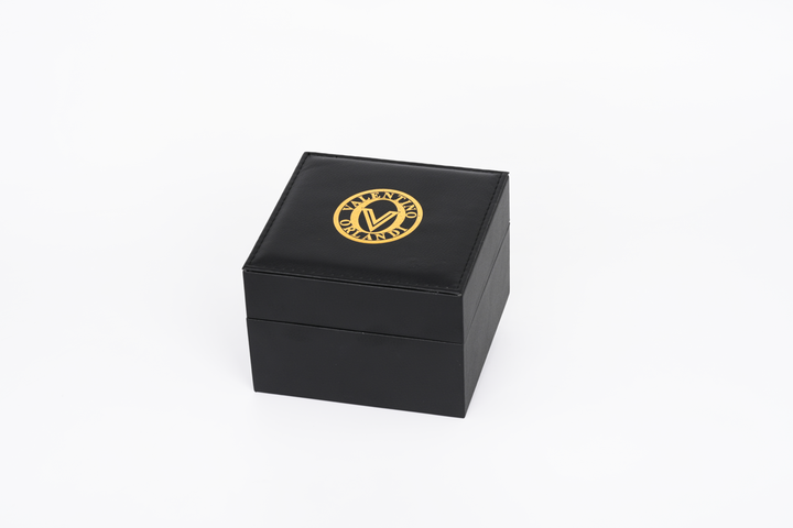 POP.1.VO.W.BOX.LTH Unisex